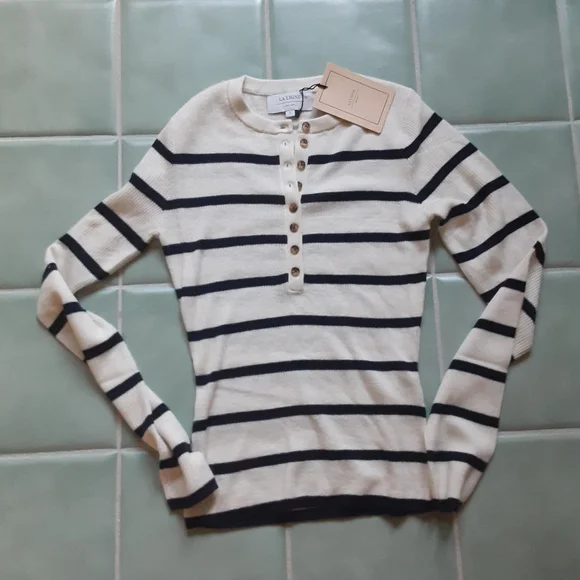 La Ligne Marc Henley Sweater Top - Picture 2 of 3